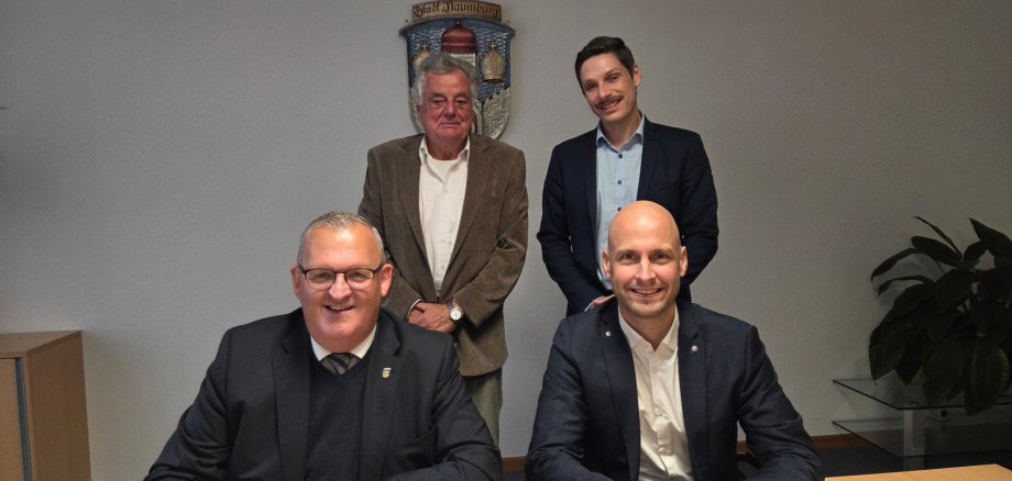 Unterzeichnung der Konzessionsverträge